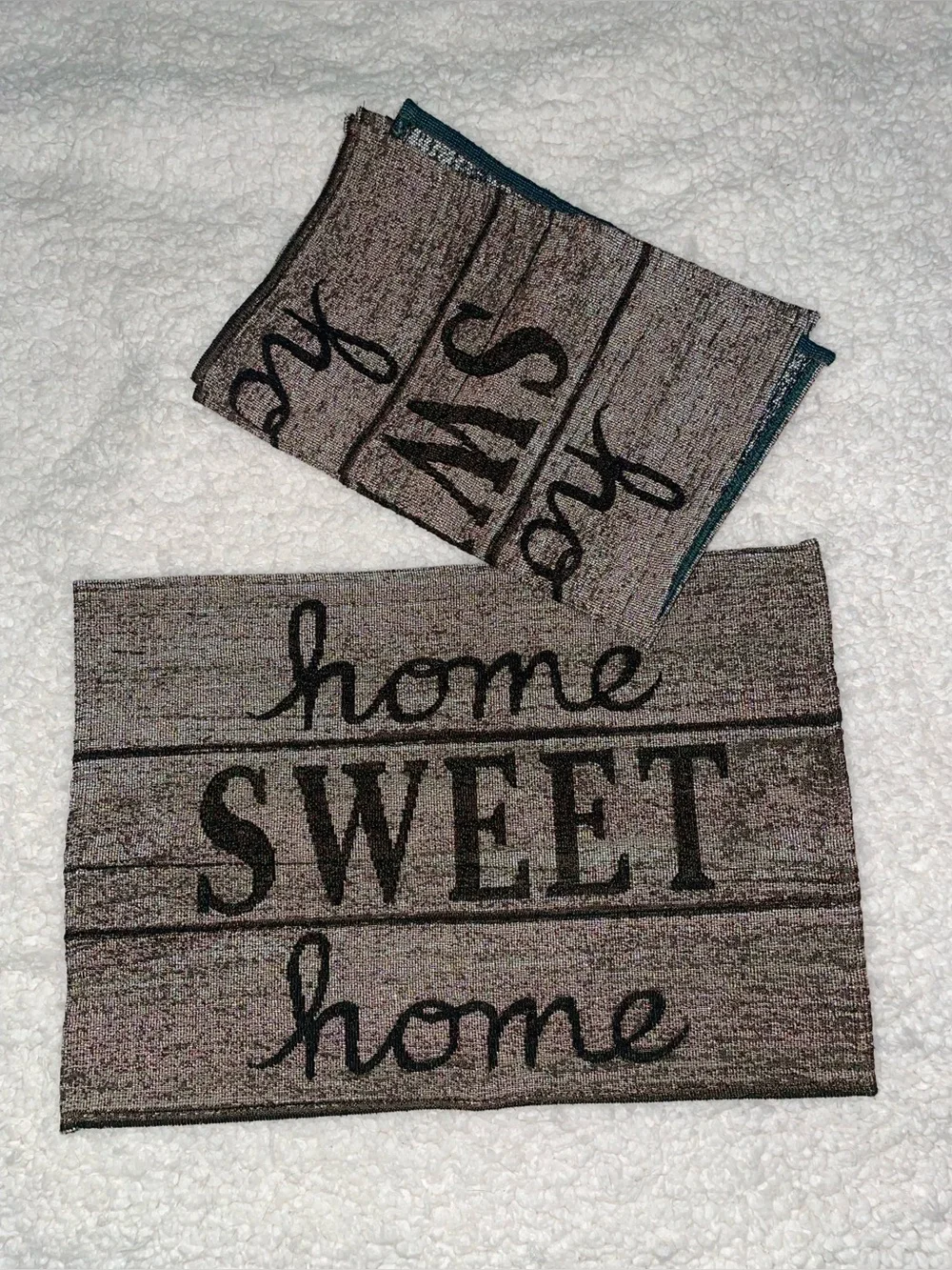 Table runner & placemat set